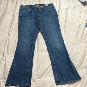Levi Bootcut 515 Jeans